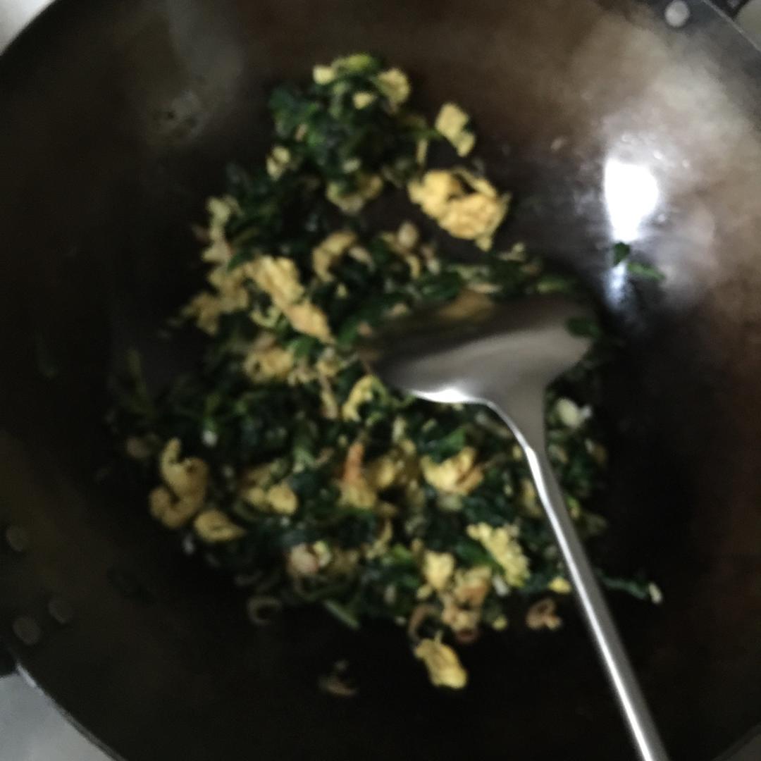 虾皮菠菜炒鸡蛋