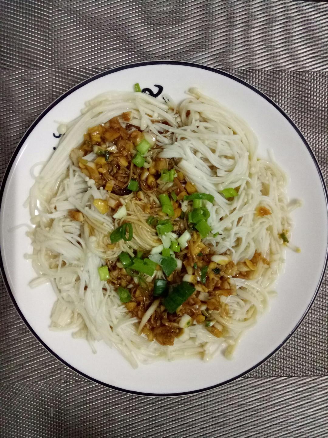 蒜蓉蒸金针菇