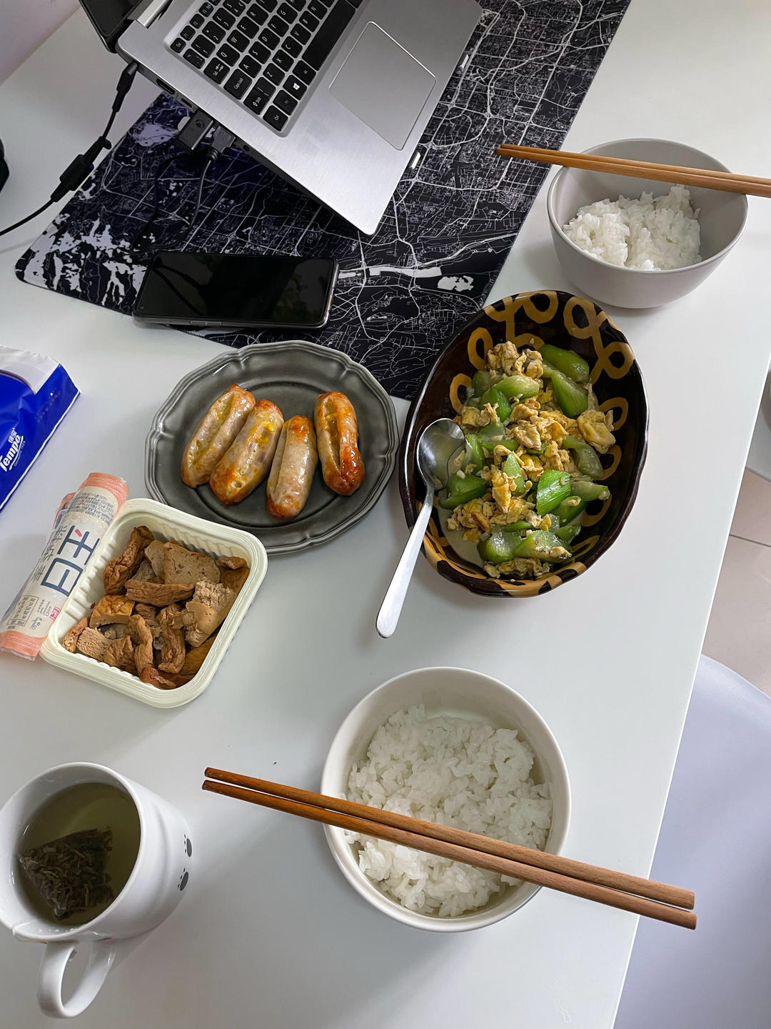 鲜香美味！好吃到舔盘的丝瓜炒鸡蛋