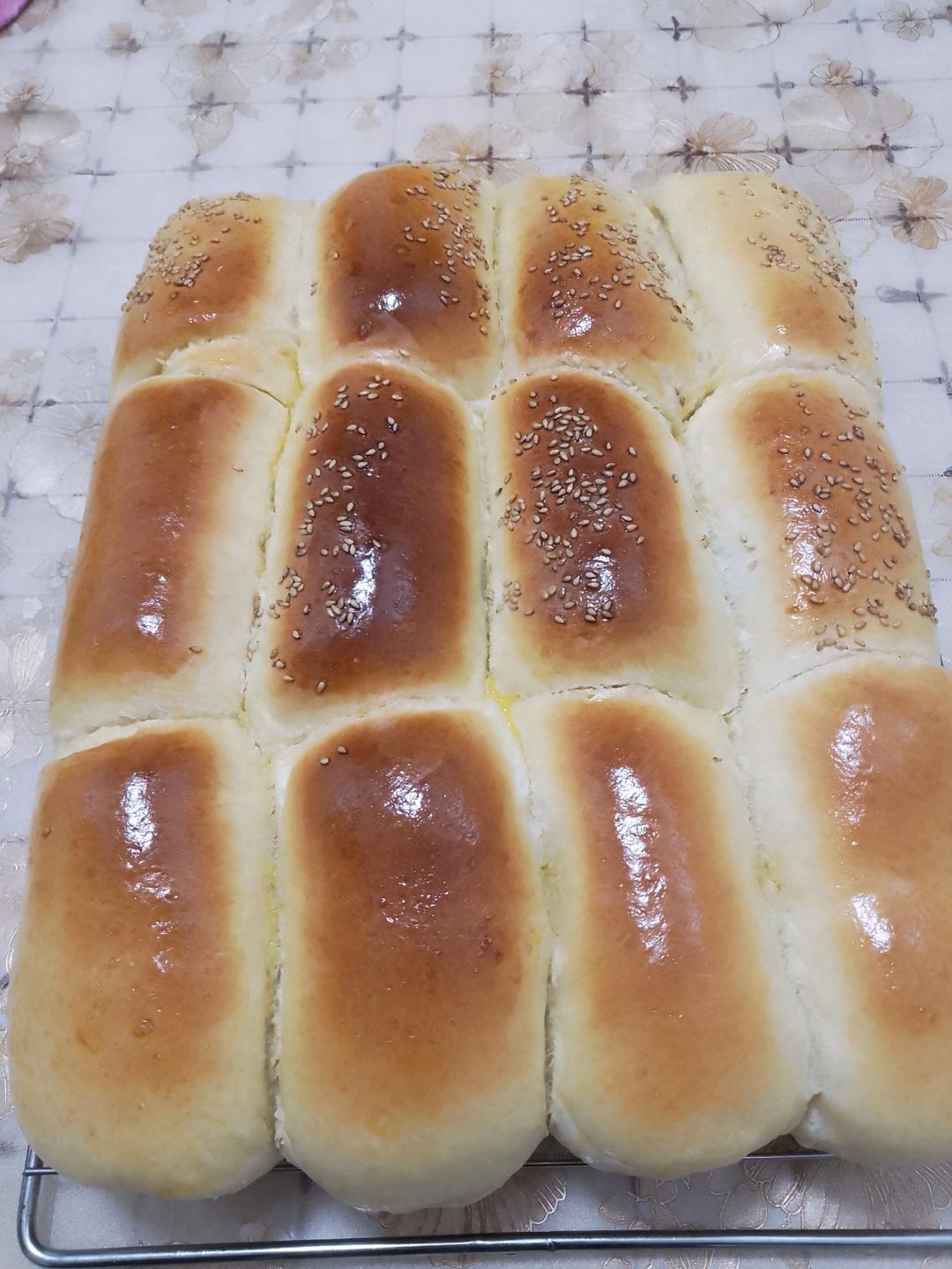 椰蓉奶香小餐包