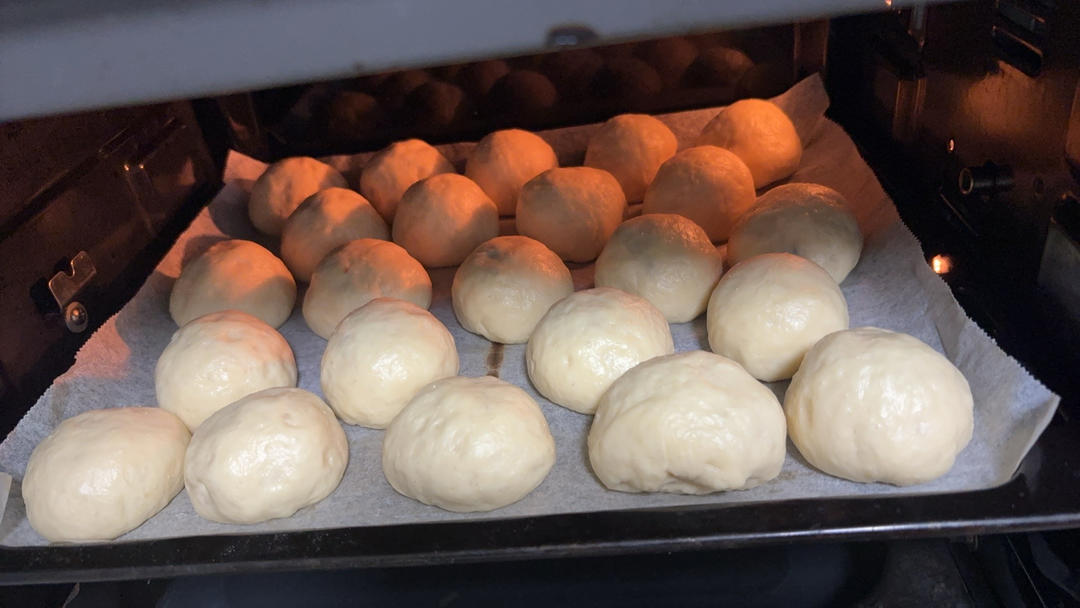 放3天也一样柔软的豆沙小餐包，好吃到哭