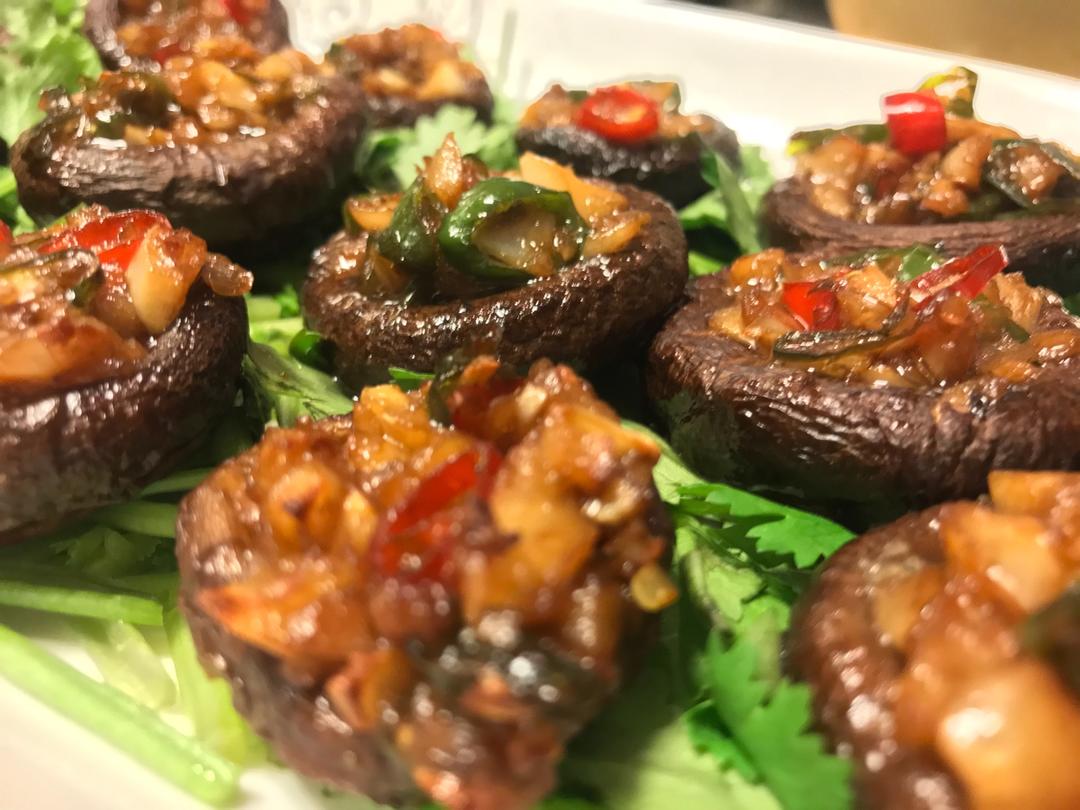 蒜蓉孜然烤香菇