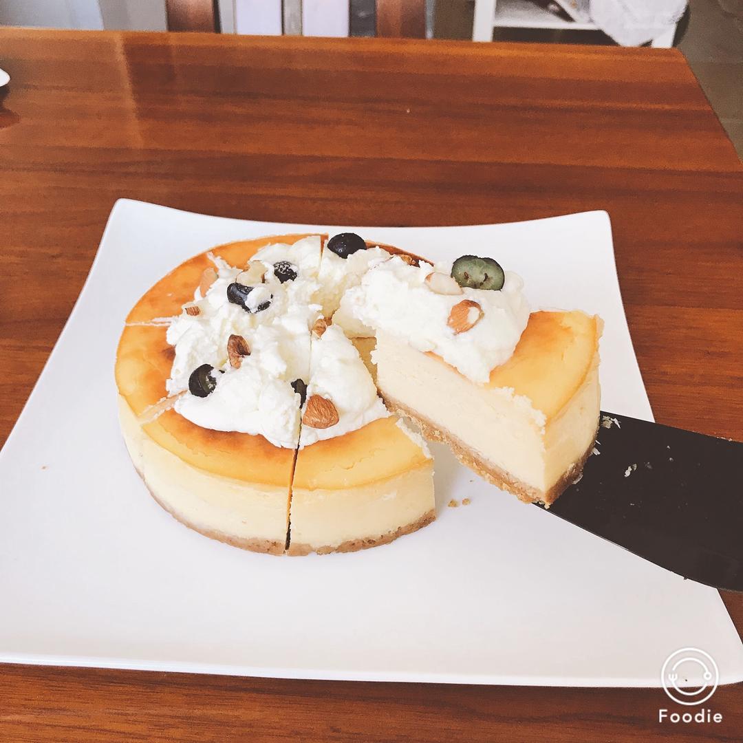 《Tinrry下午茶》教你做烤蓝莓重芝士蛋糕（6寸配方）