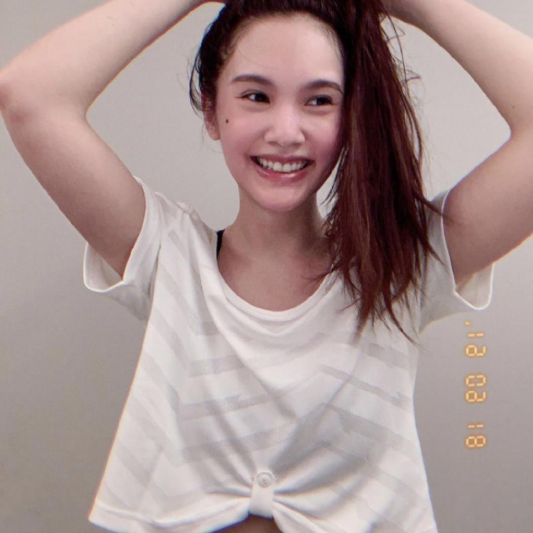 爱生活的小桃子