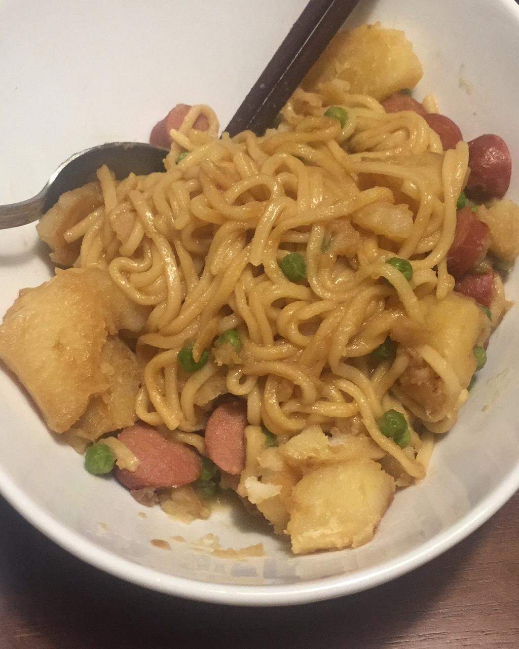 土豆焖面