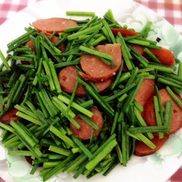 韭菜花炒肉丝
