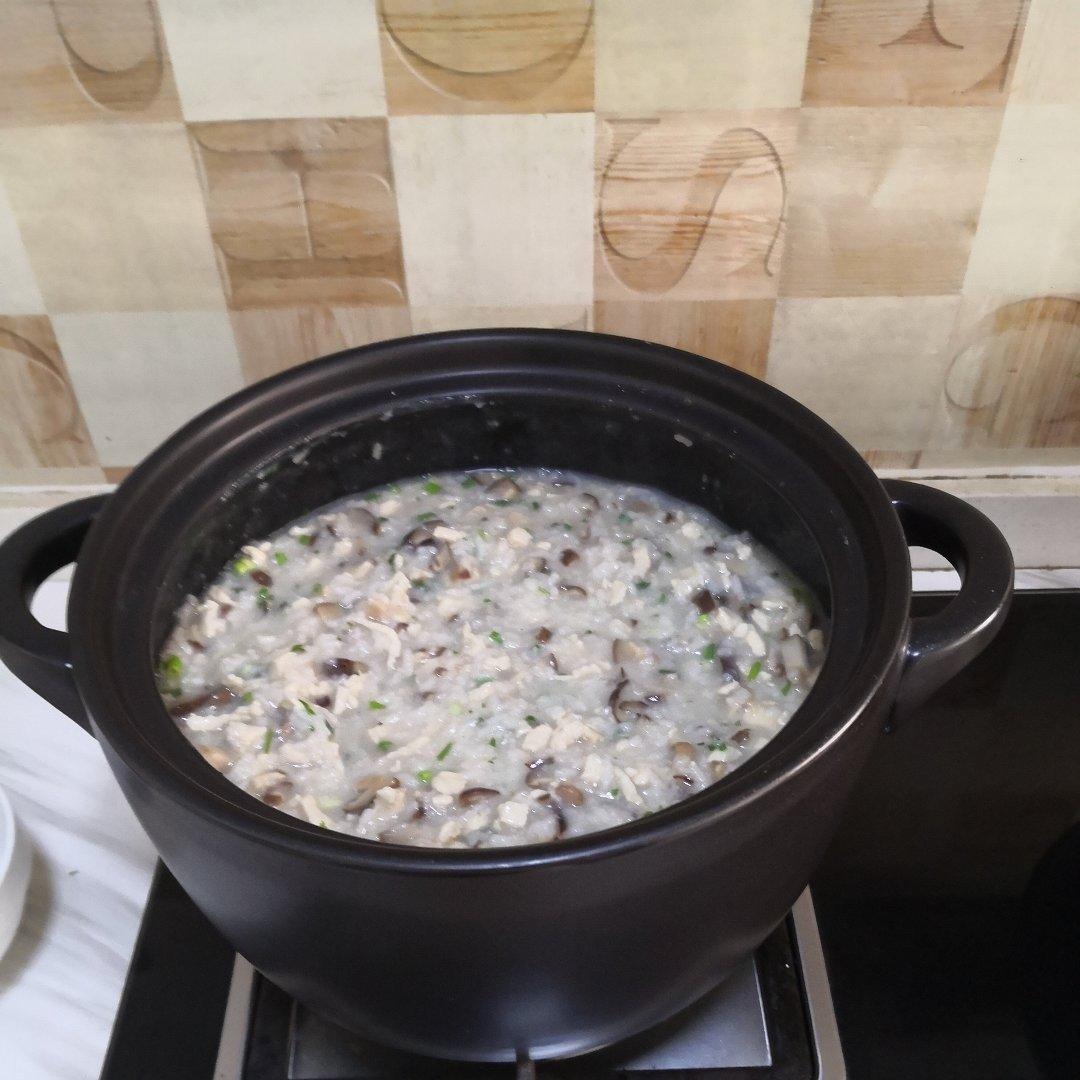 香菇鸡肉粥