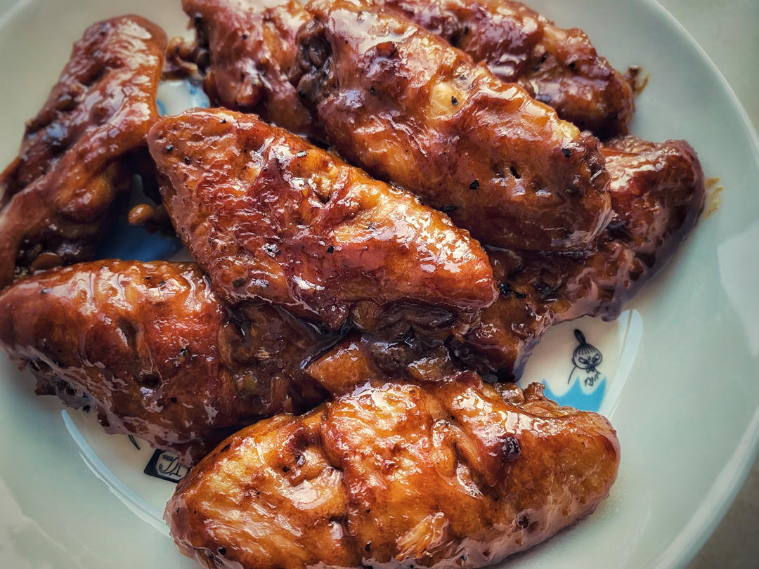不要再可乐鸡翅了，求求你试试蒜香鸡翅吧，香味捅破天花板！