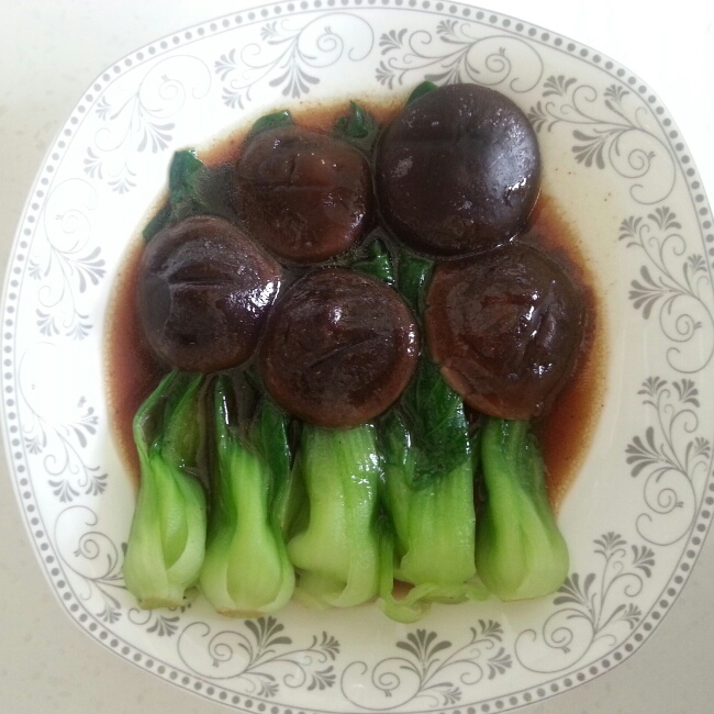 浇汁香菇油菜