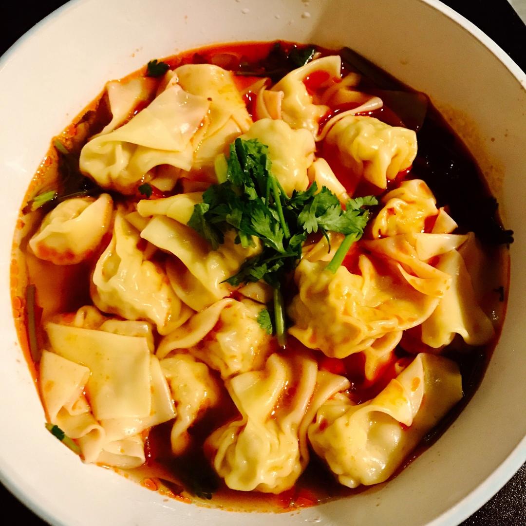 鲜肉虾仁玉米馄饨