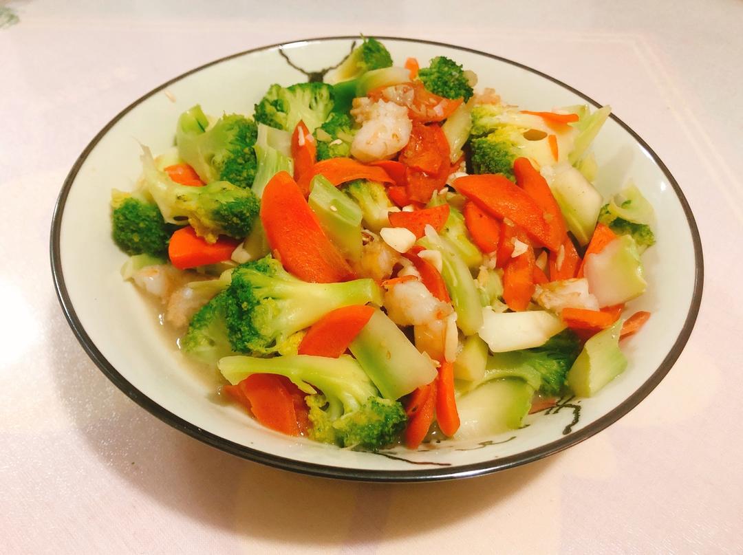 虾仁炒西兰花