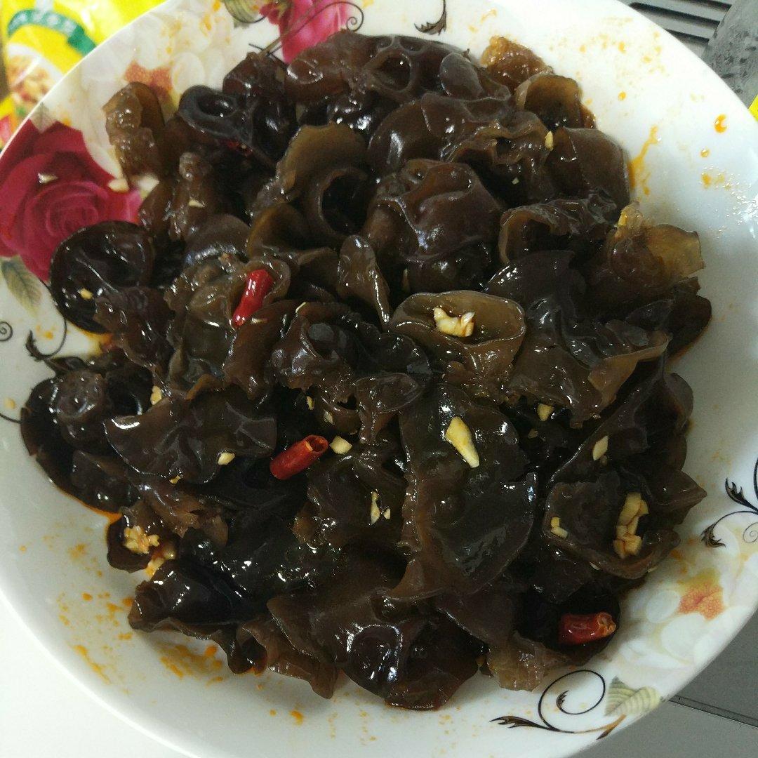 凉拌黑木耳