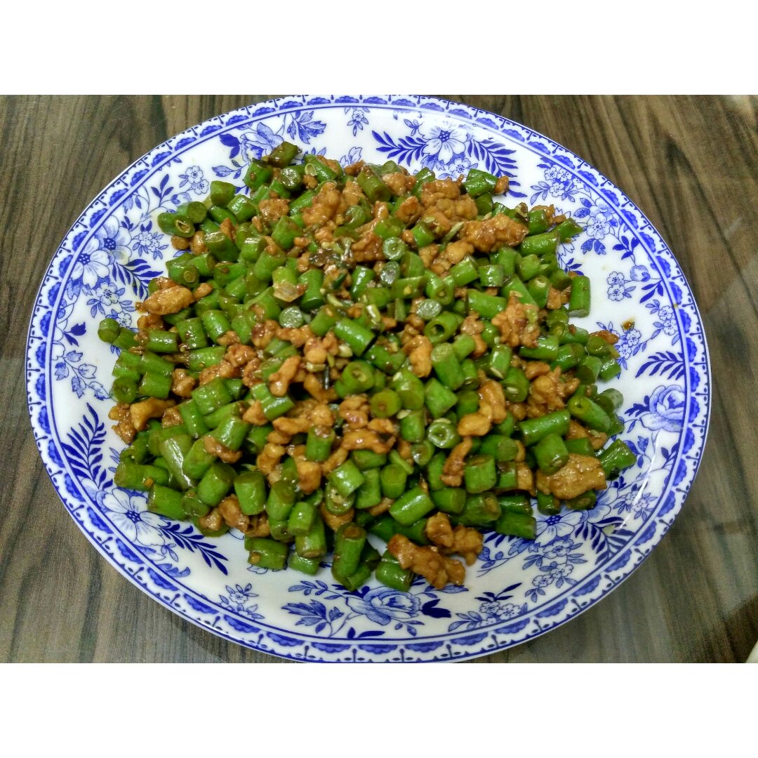 肉沫豆角下饭菜