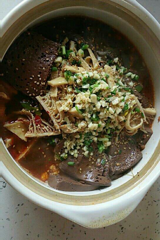 香辣毛血旺
