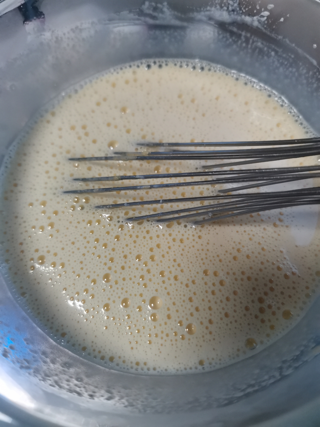 爆浆豆乳餐包的做法 步骤3