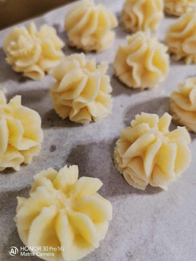 一抿即化酥到掉渣的珍妮曲奇云顶小花/烘焙视频饼干篇1