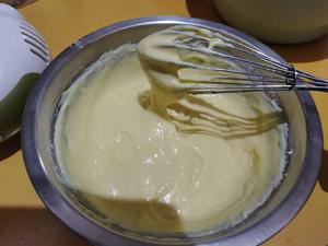 电饭煲版酸奶戚风蛋糕的做法 步骤3