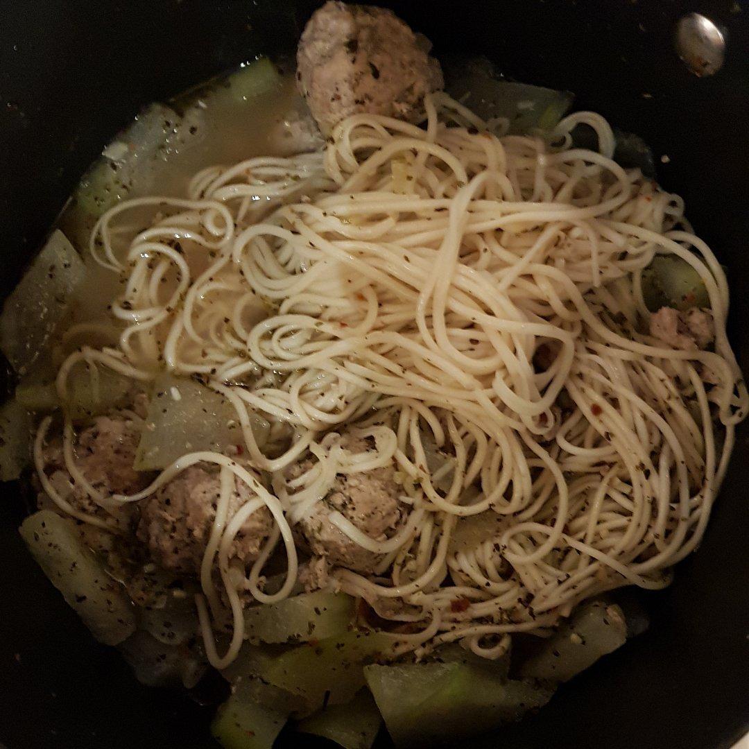 冬瓜汆丸子汤