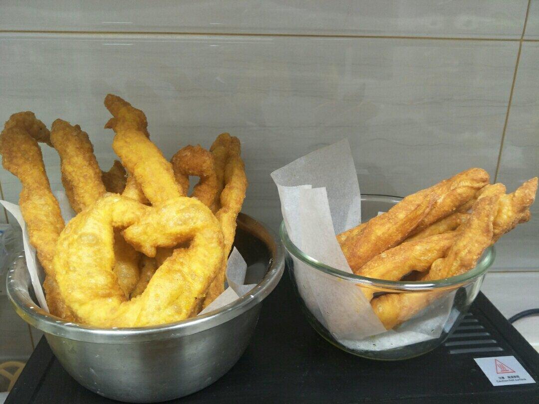 自制无泡打粉油条