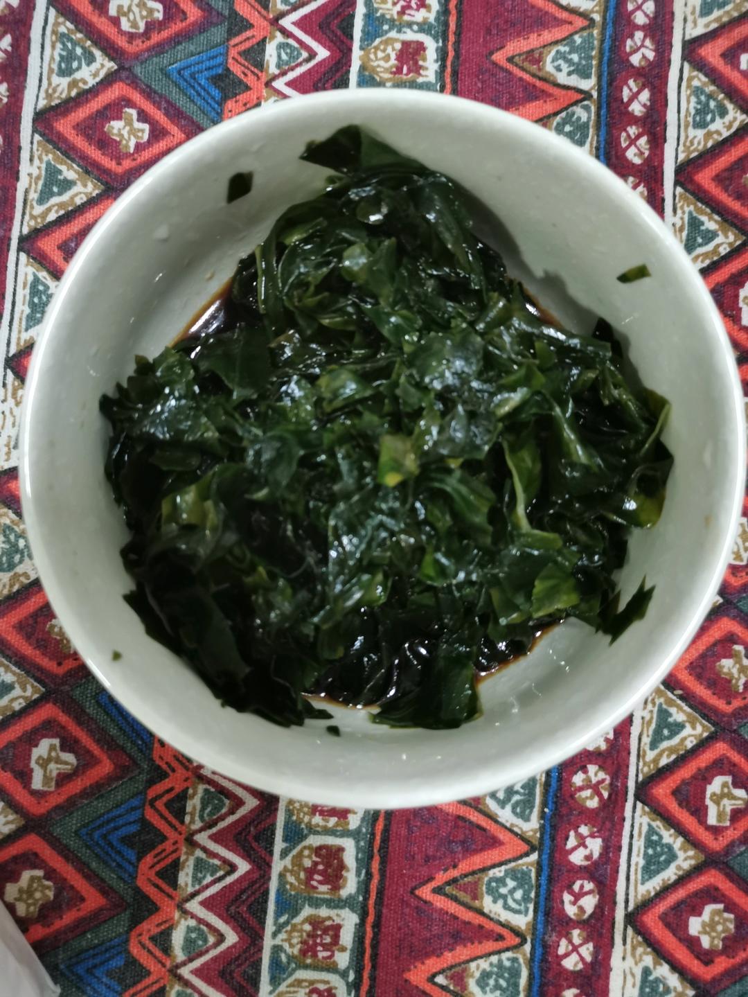 凉拌裙带菜