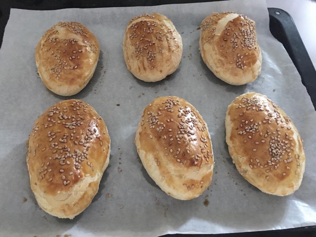 椒盐牛舌饼，咸香适口，酥脆掉渣，没有烤箱也能做
