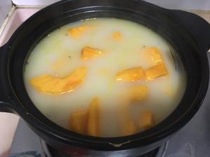 广式月子餐——木瓜鲫鱼汤的做法 步骤7