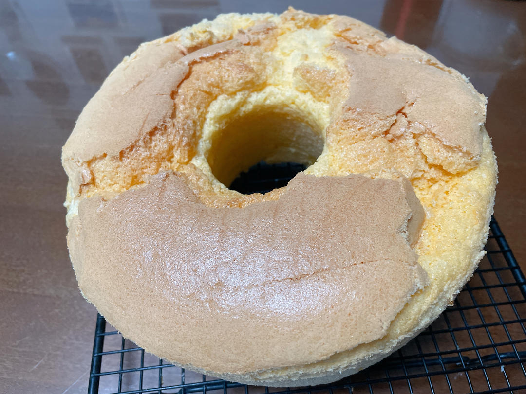 一次成功的酸奶戚风蛋糕（8寸）