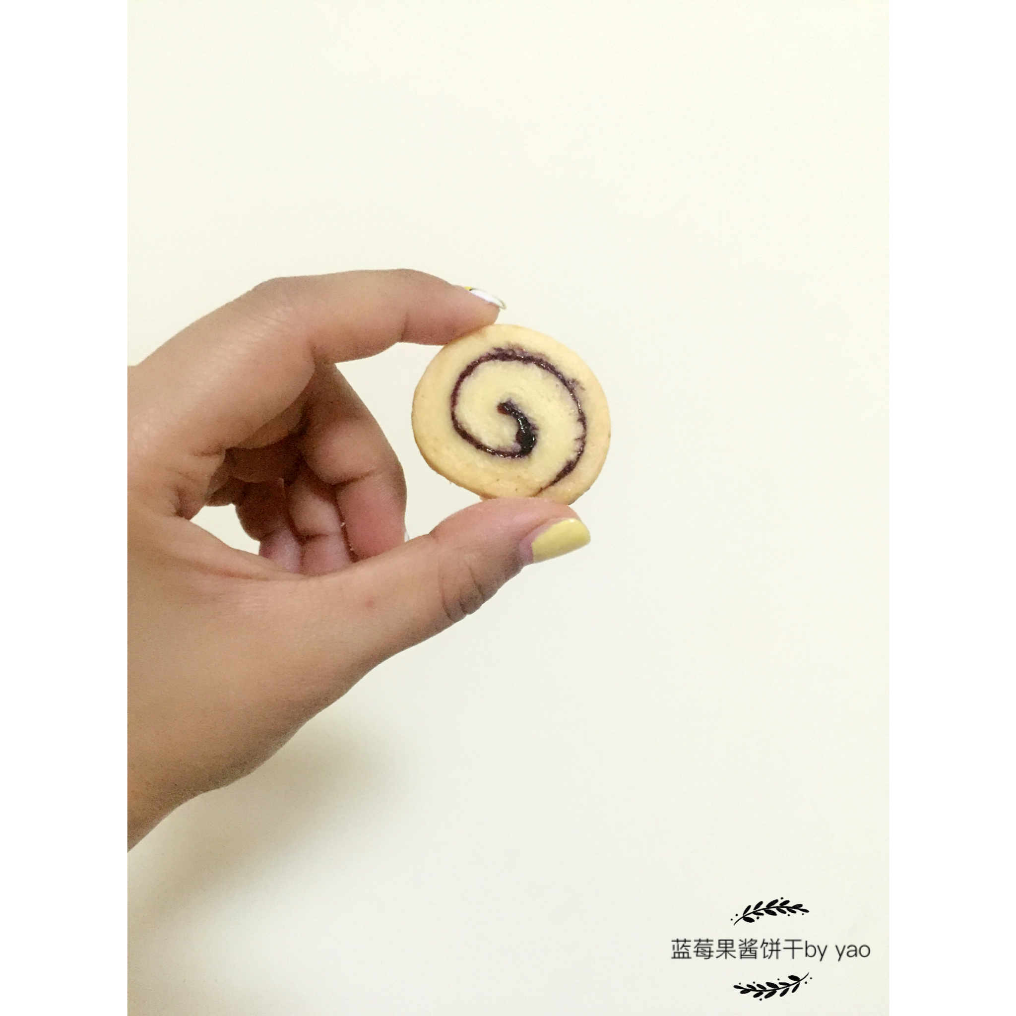 蓝莓双色饼干