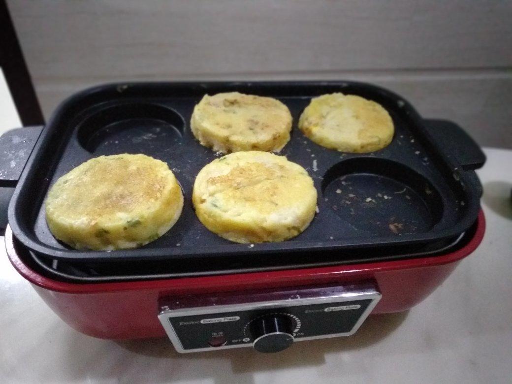 早餐霸王~沉甸甸鸡蛋汉堡