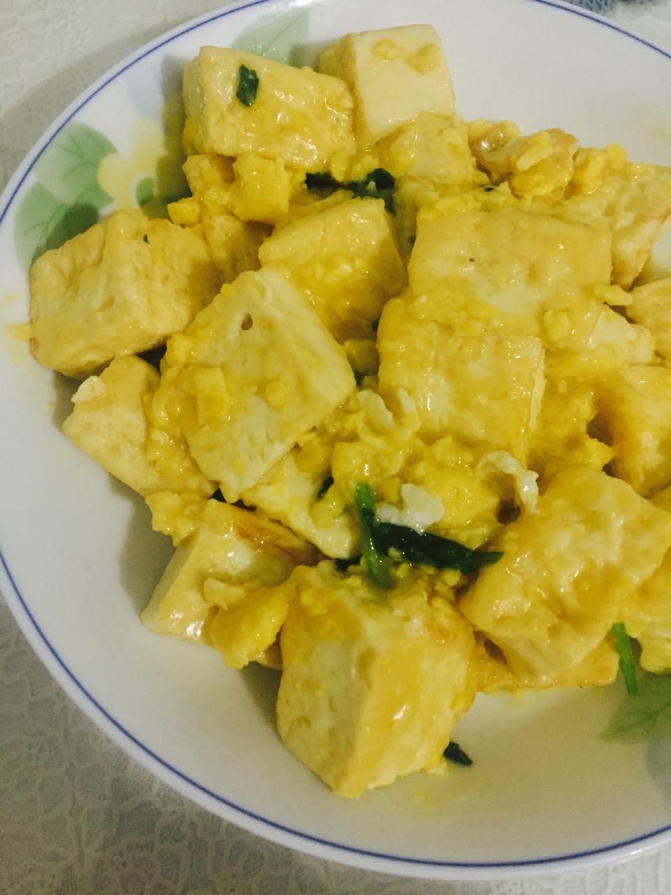 咸蛋黄豆腐