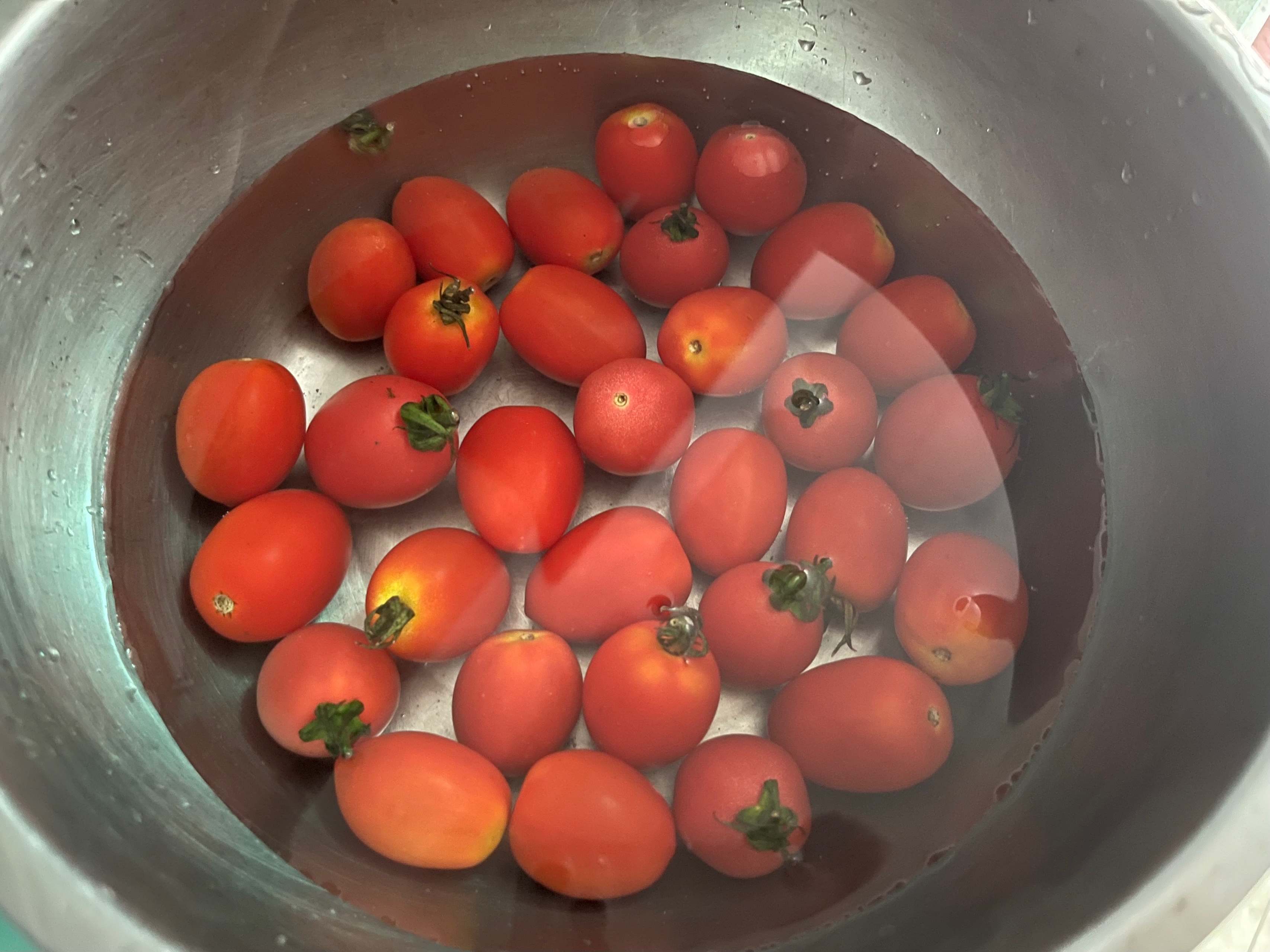 话梅小番茄｜清凉酸甜超解腻的做法 步骤1