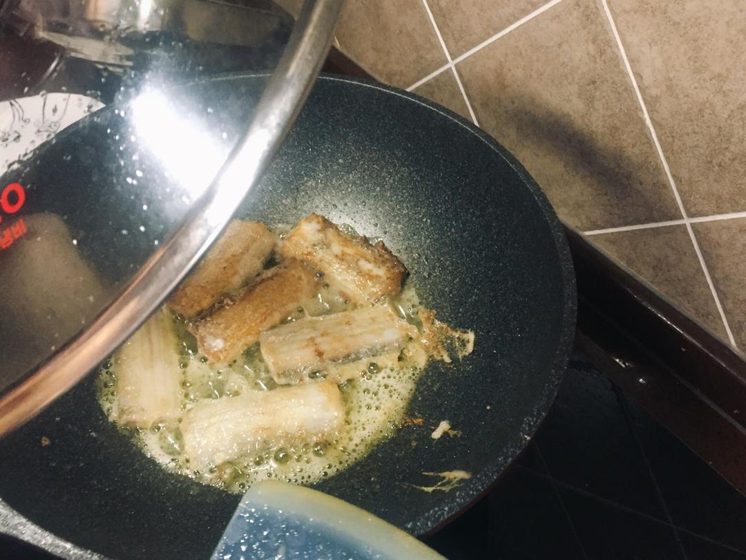 煎刀鱼