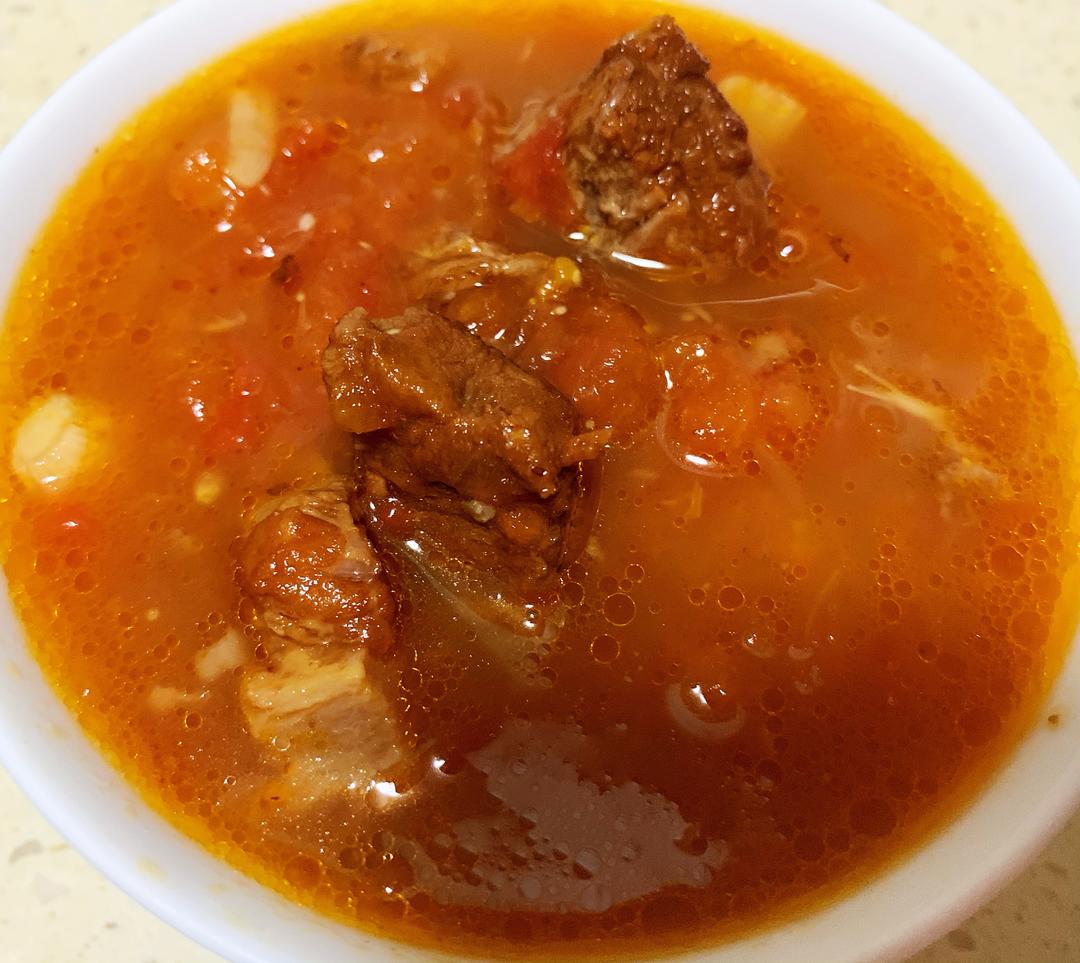 西红柿牛腩的做法