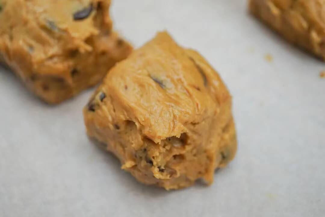 Chocolate Chip Cookies
巧克力曲奇🍪的做法 步骤5