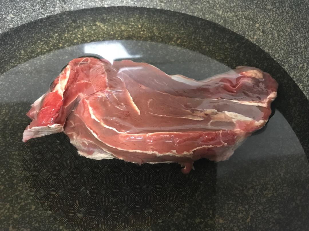卤牛肉