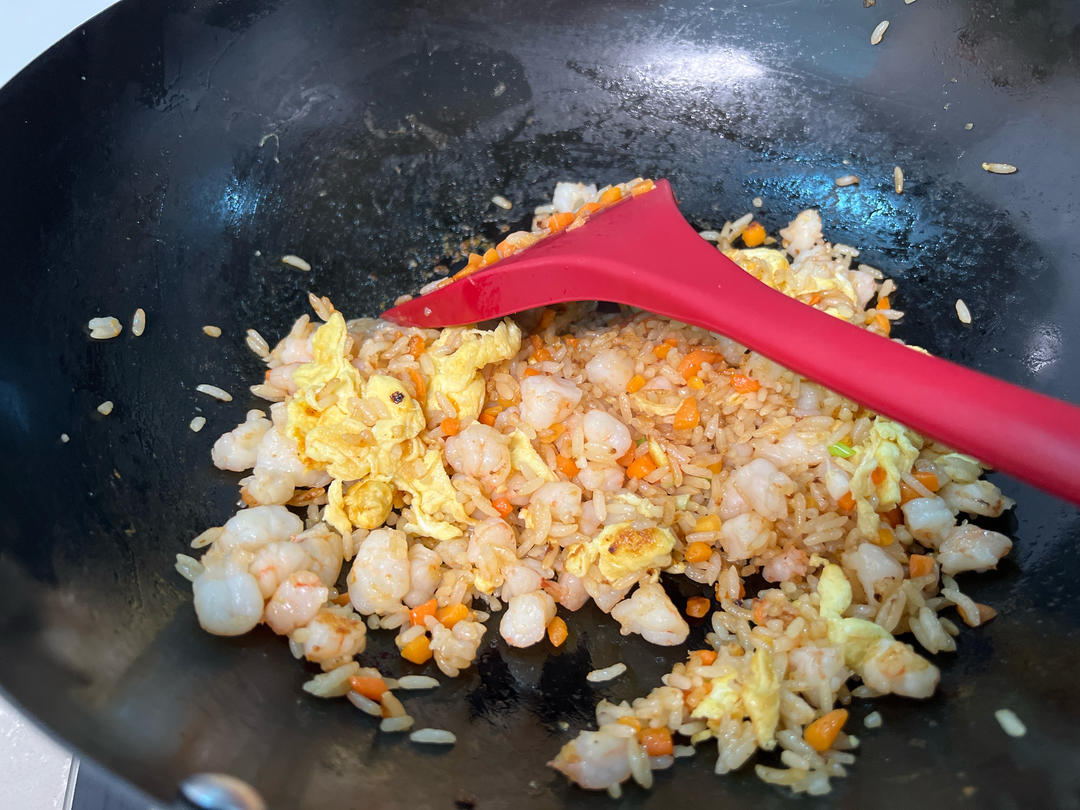 豪华版虾仁炒饭🍤
