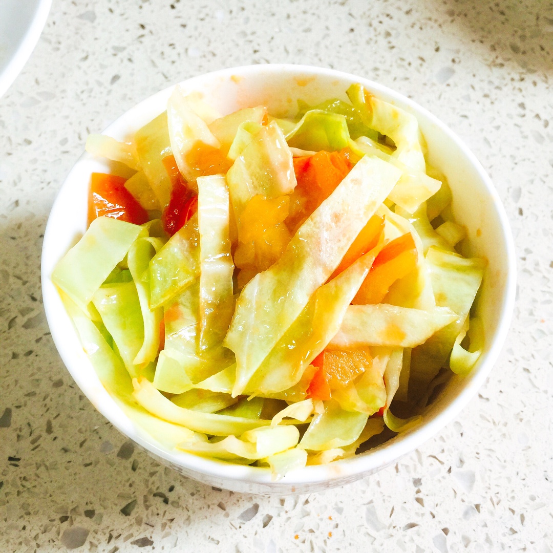 番茄炝炒圆白菜