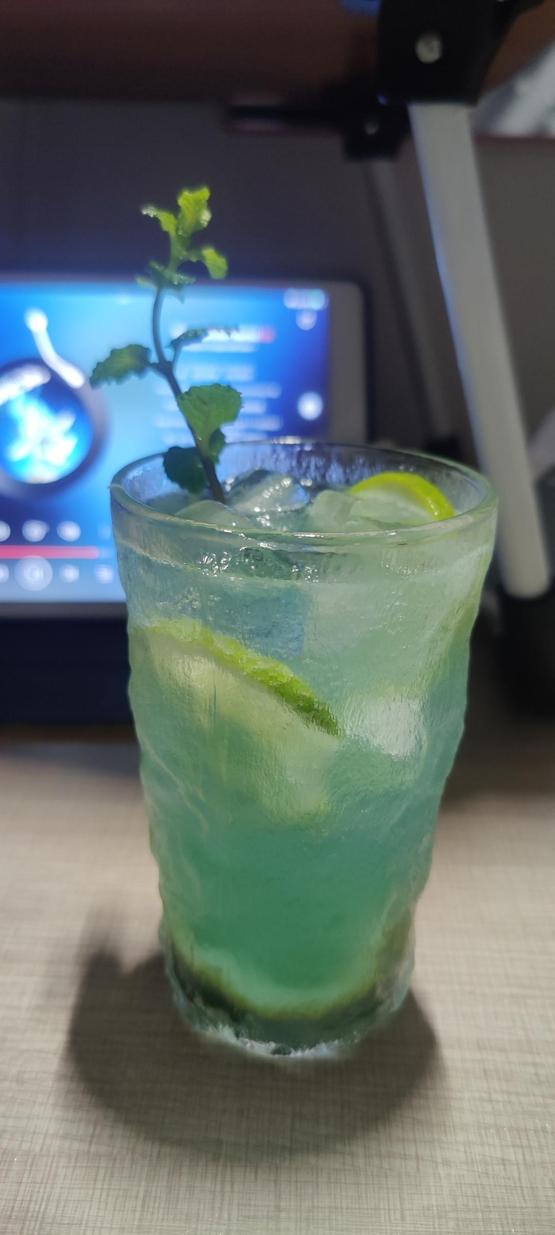 清爽首选鸡尾酒：  莫吉托(Mojito)