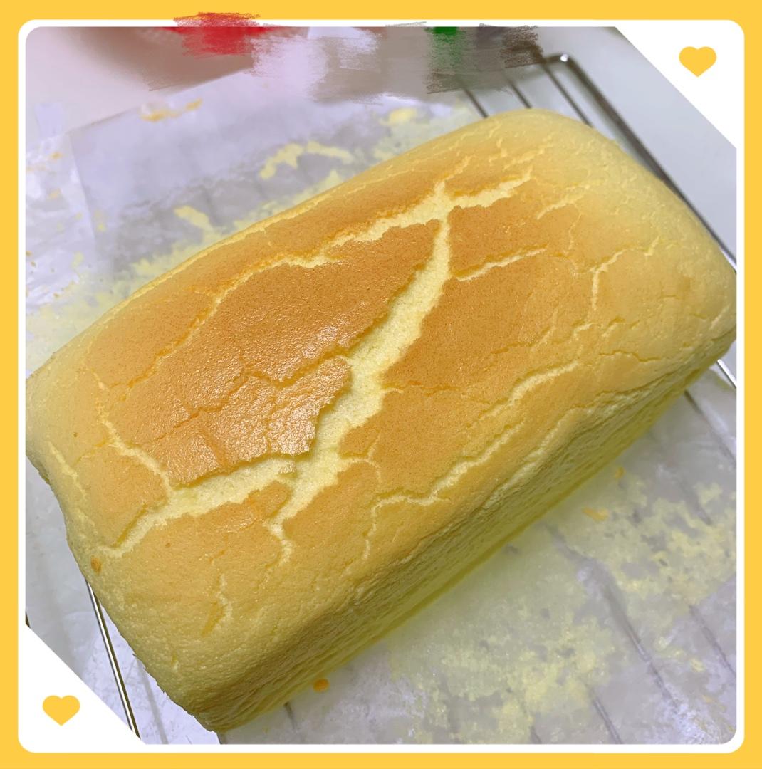 堪比柯基屁股
爆浆芝士🧀古早蛋糕