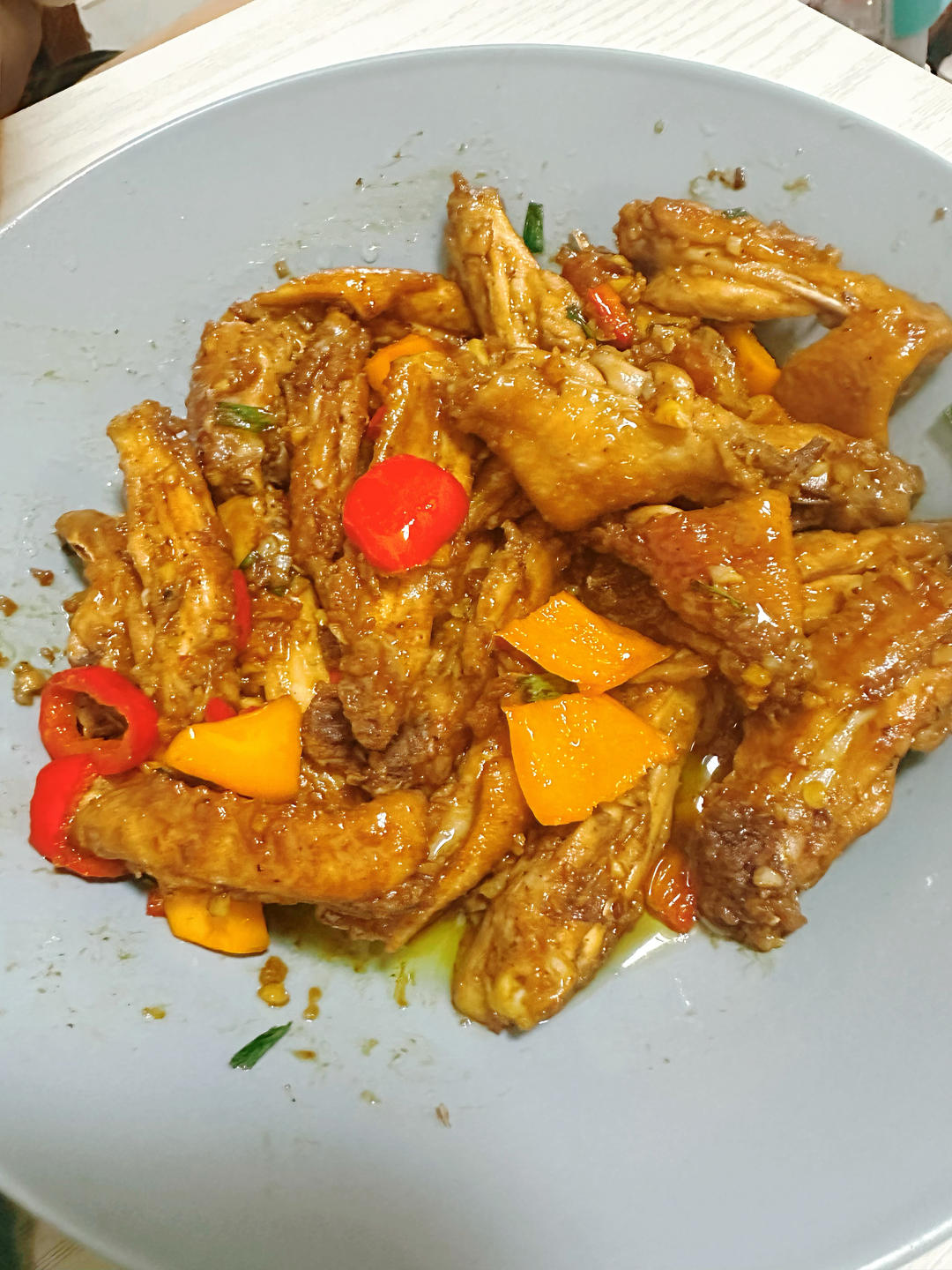 蒜香鸡翅，这才是鸡翅最好吃的做法
