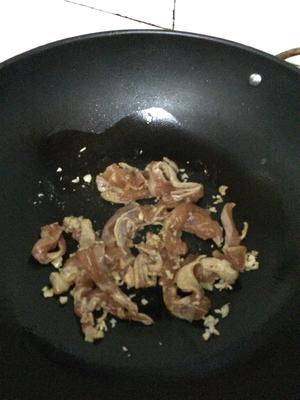 蚝油西洋菜炒鸡胸肉的做法 步骤7
