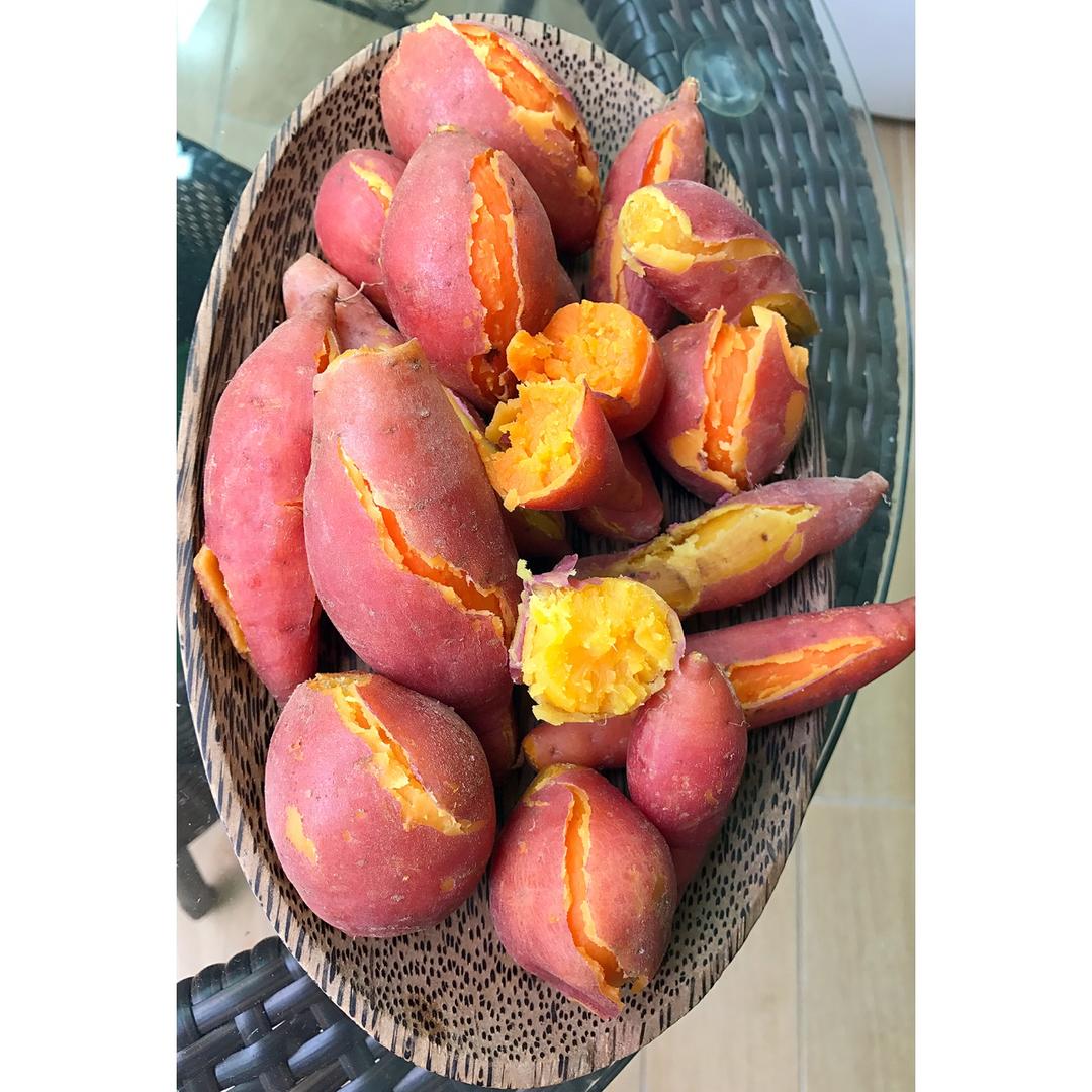 【健康三餐】简单好吃的微波炉烤红薯