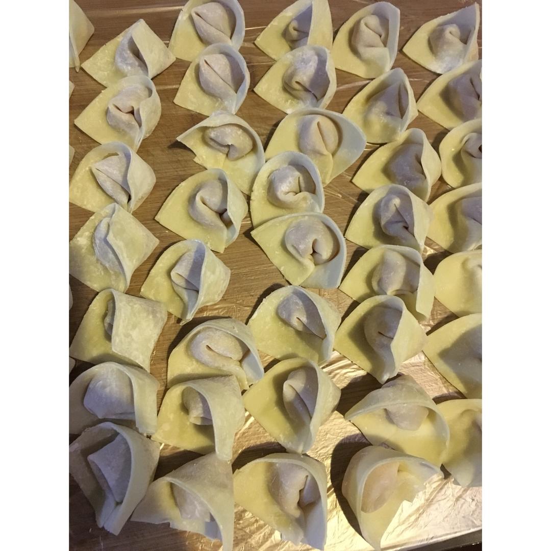 元宝馄饨的包法