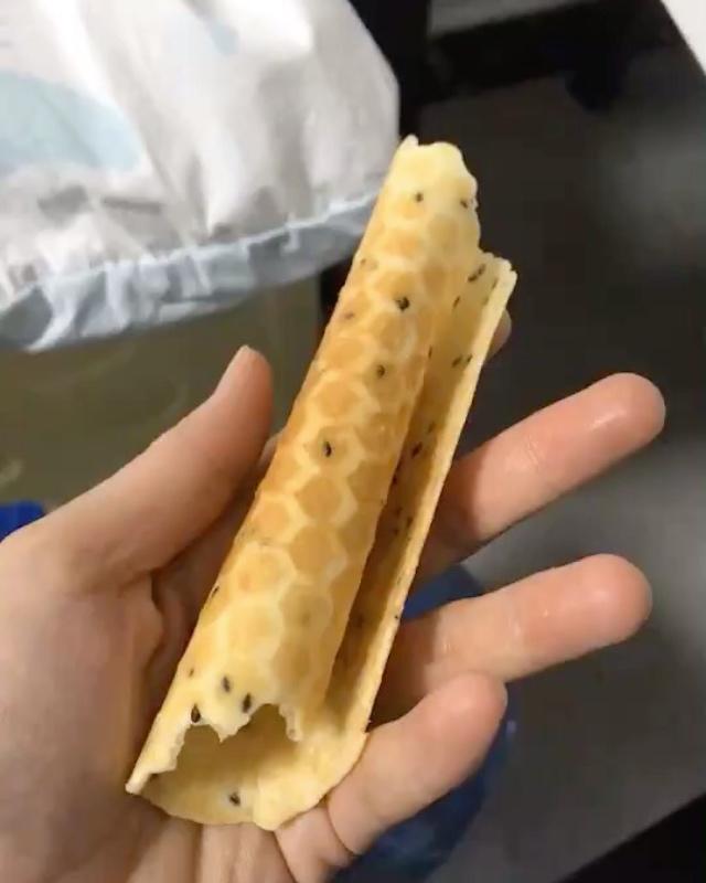 芝麻蛋卷