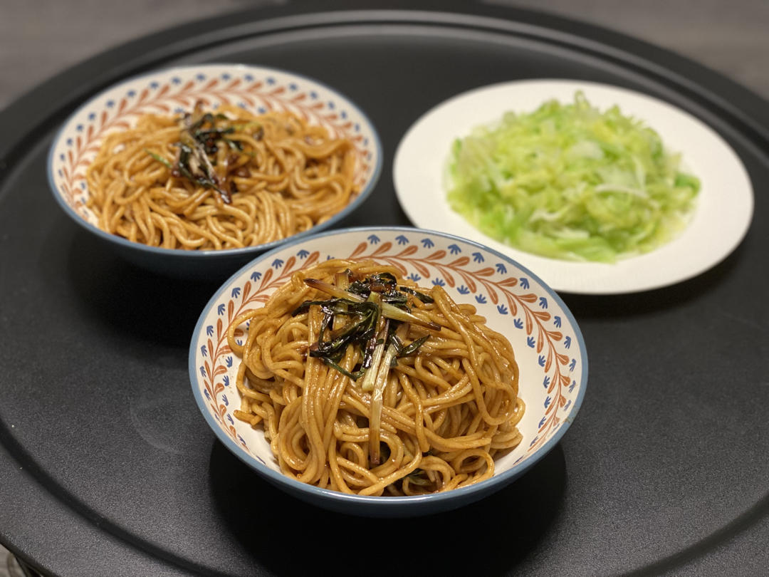 10分钟搞定的一碗葱油拌面