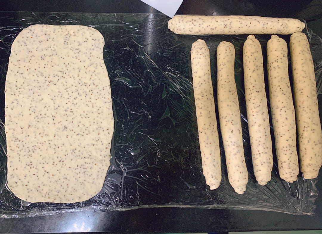 不用出膜却敲好吃的奇亚籽贝果面包（超详尽图文 ）