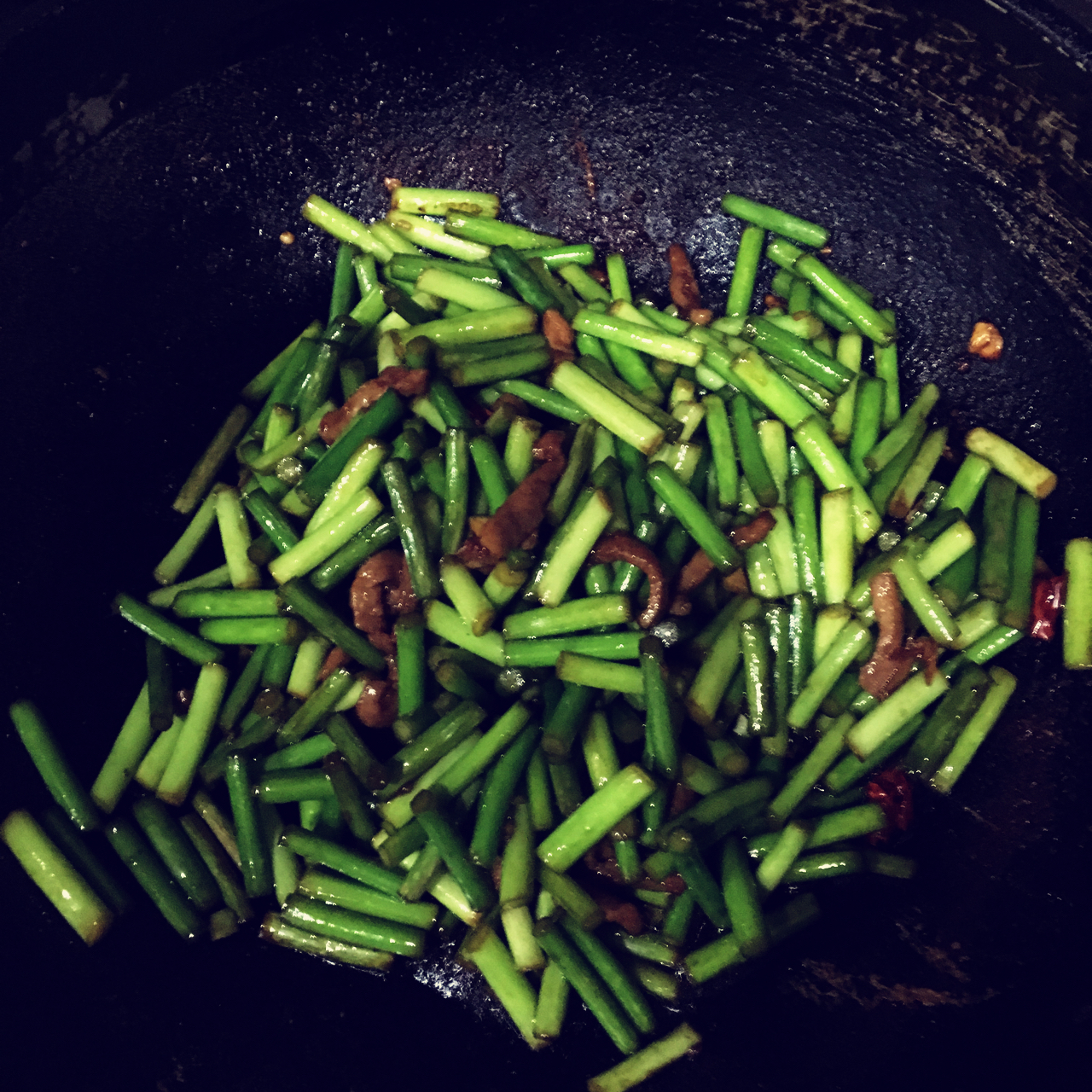 蒜苔炒肉