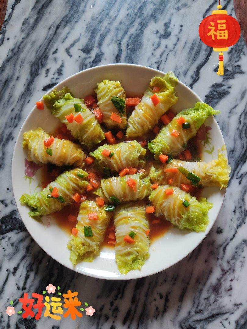 过年餐桌上必备的一道菜，翡翠白玉卷