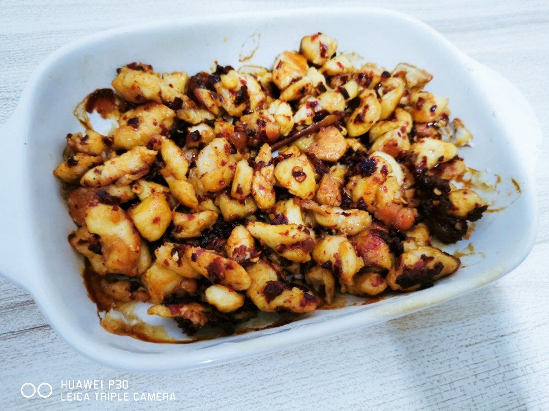 烤鸡腿肉拌饭（烤肉拌饭）