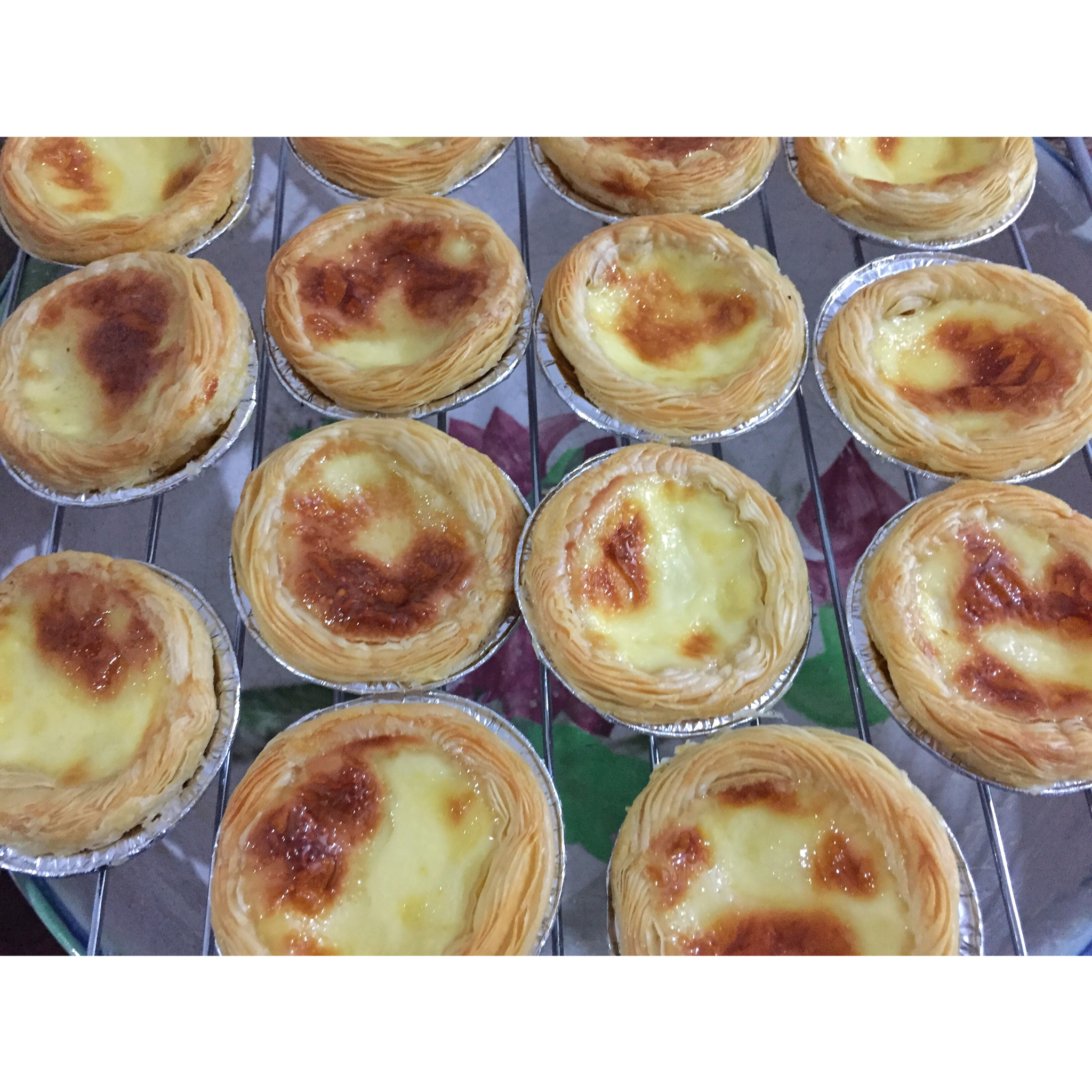 超完美味道超正的蛋挞配方，比KFC的还要嫩还要香~做过最好吃的蛋挞配方